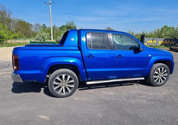 Volkswagen Amarok cena 129000 przebieg: 152000, rok produkcji 2017 z Płock małe 211